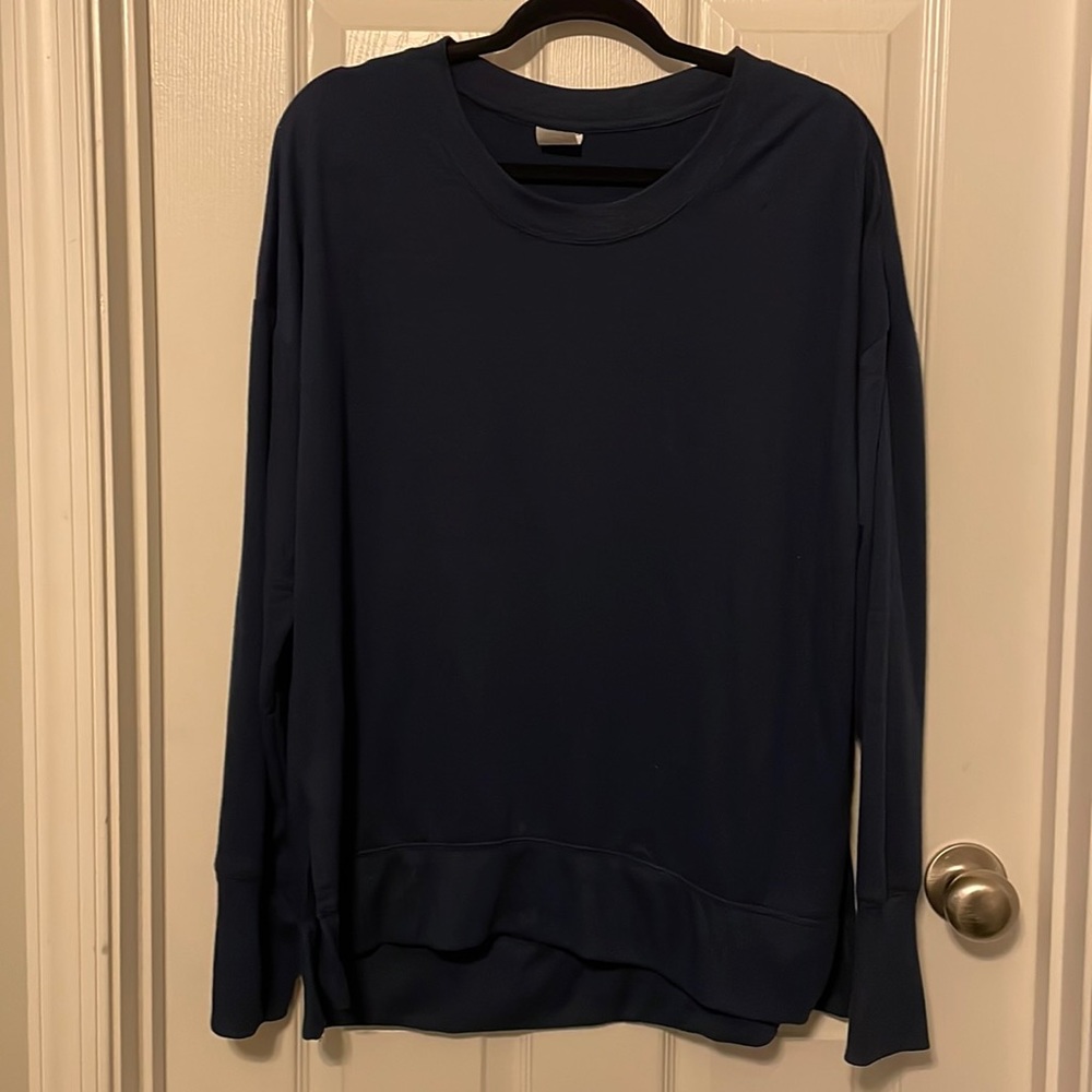 Avia Womens Large Yoga Style Crewneck